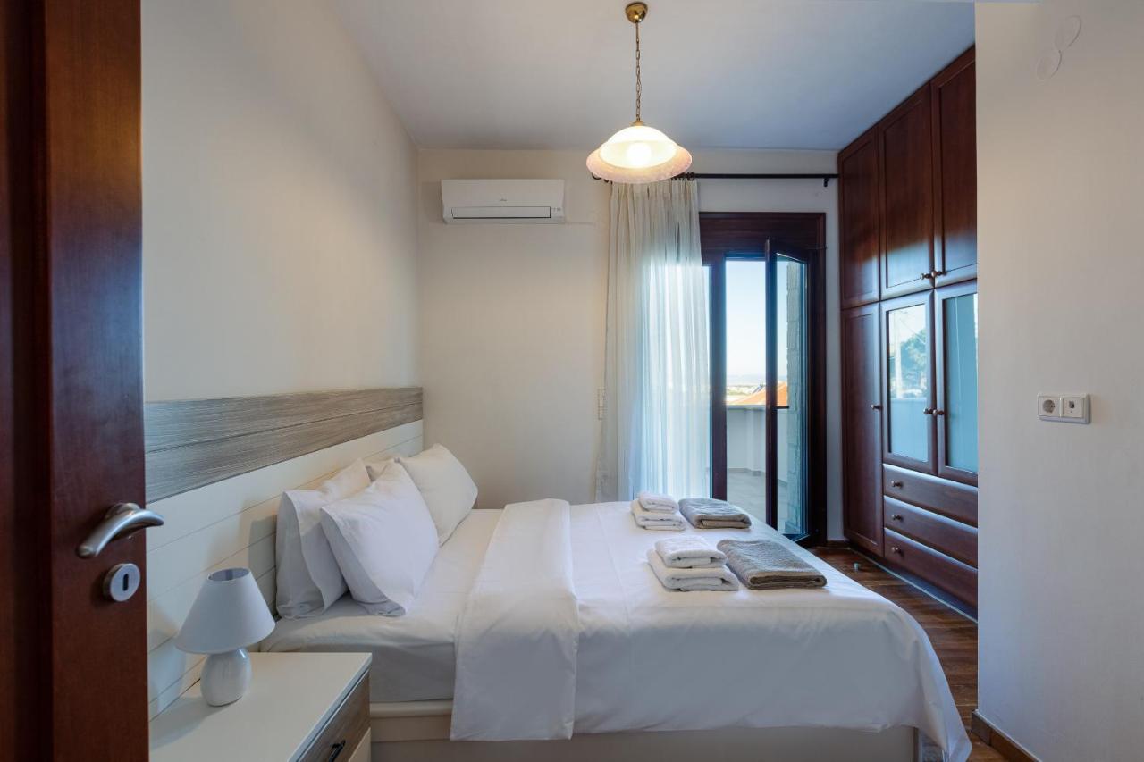 Villa Natura - With Private Heated Pool Tria Monastiria Exterior photo